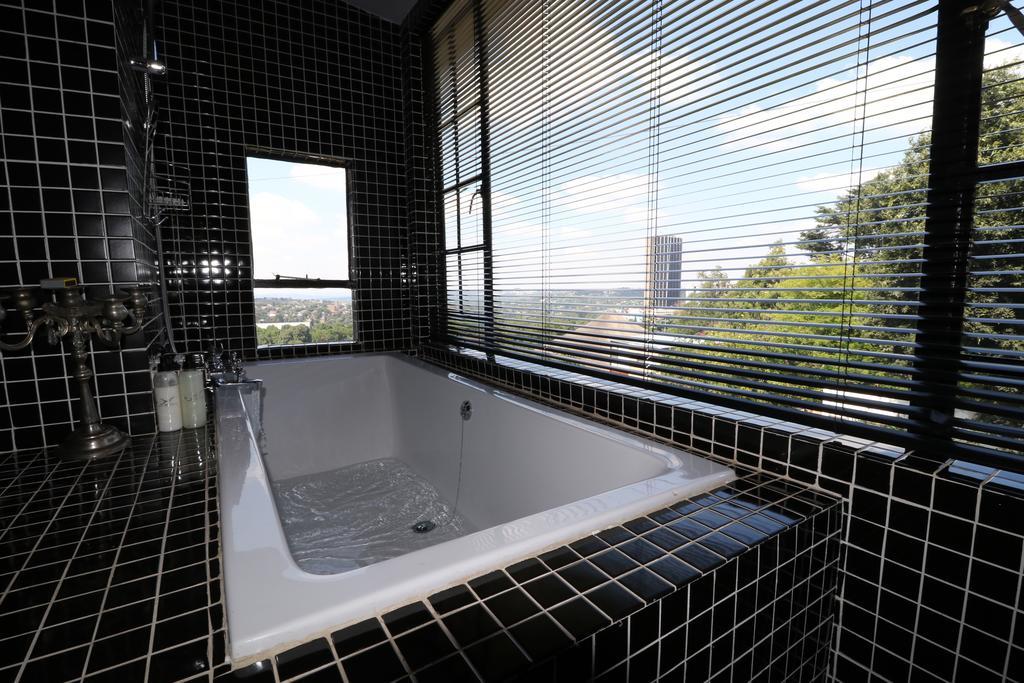 Zietsies Guest House Johannesburg Exteriör bild